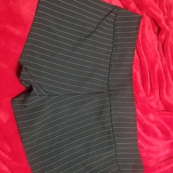 Wetseal mini shorts - Picture 2 of 2